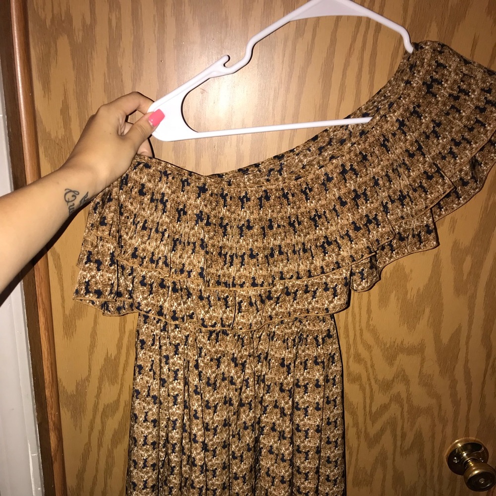brown & blue dress